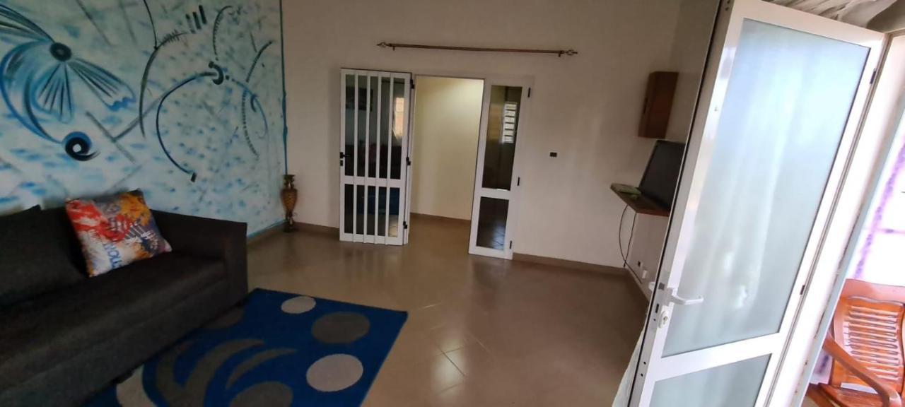 Keur Manga Apartman Somone Szoba fotó